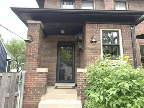 738 North Pine Avenue Arlington Heights IL 60004