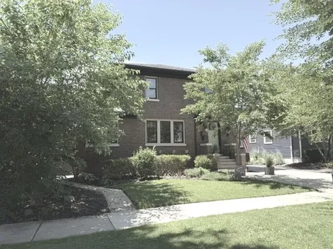 738 North Pine Avenue Arlington Heights IL 60004