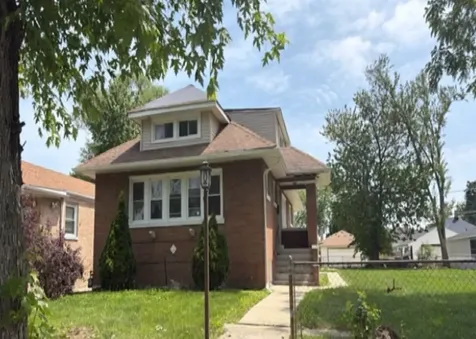 533 Linden Avenue Bellwood IL 60104