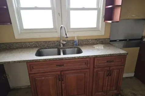 533 Linden Avenue Bellwood IL 60104