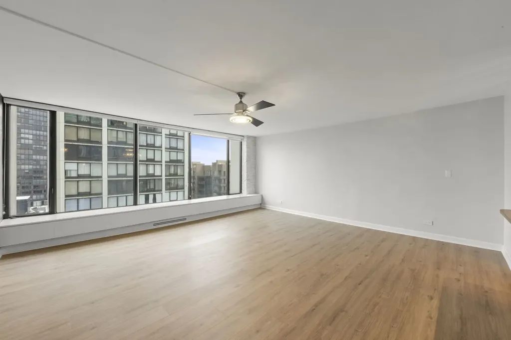 5455 North Sheridan Road Chicago IL 60640