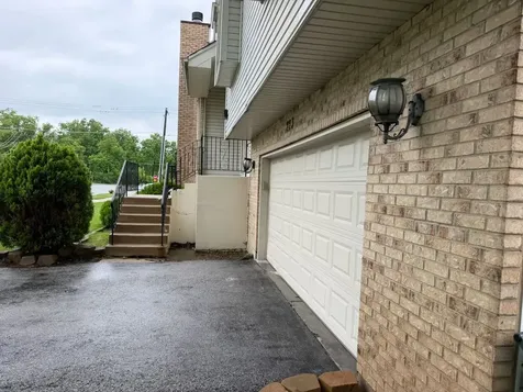 223 South Dante Avenue Glenwood IL 60425
