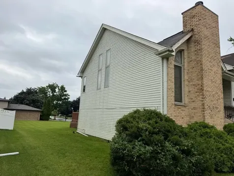 223 South Dante Avenue Glenwood IL 60425