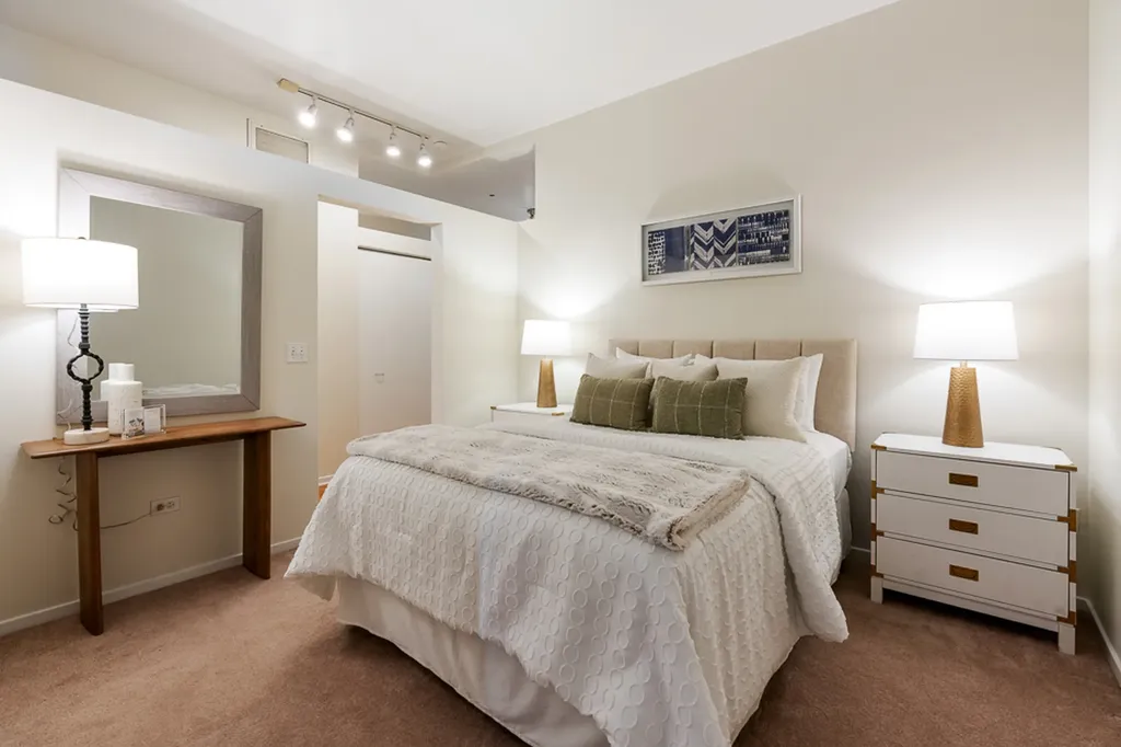 208 West Washington Street Chicago IL 60606