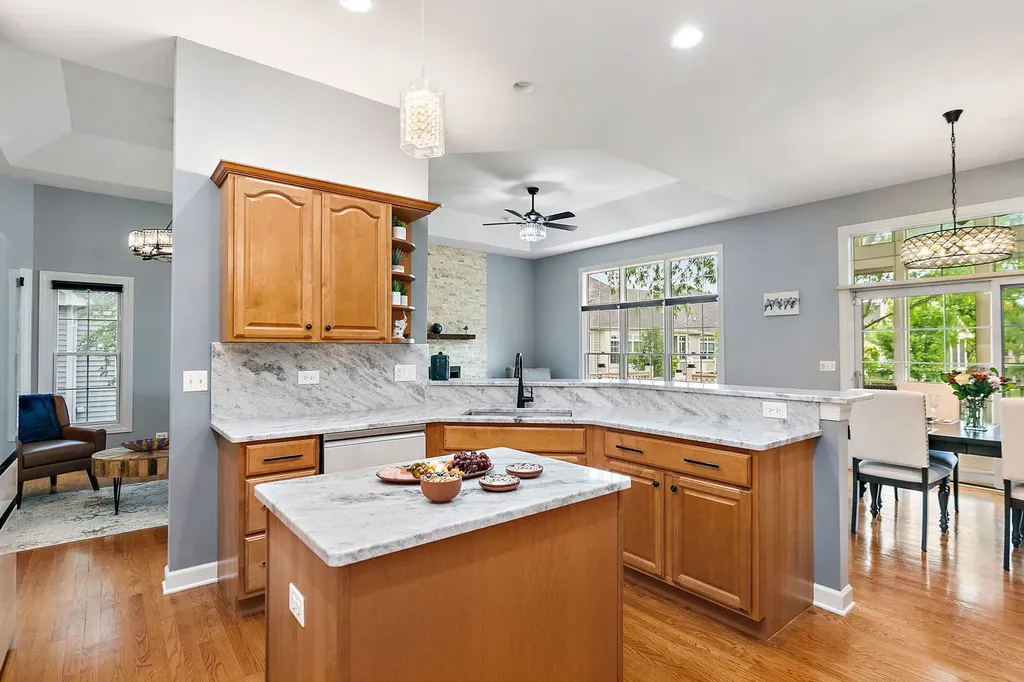 3950 Coyote Lakes Circle Lake In The Hills IL 60156