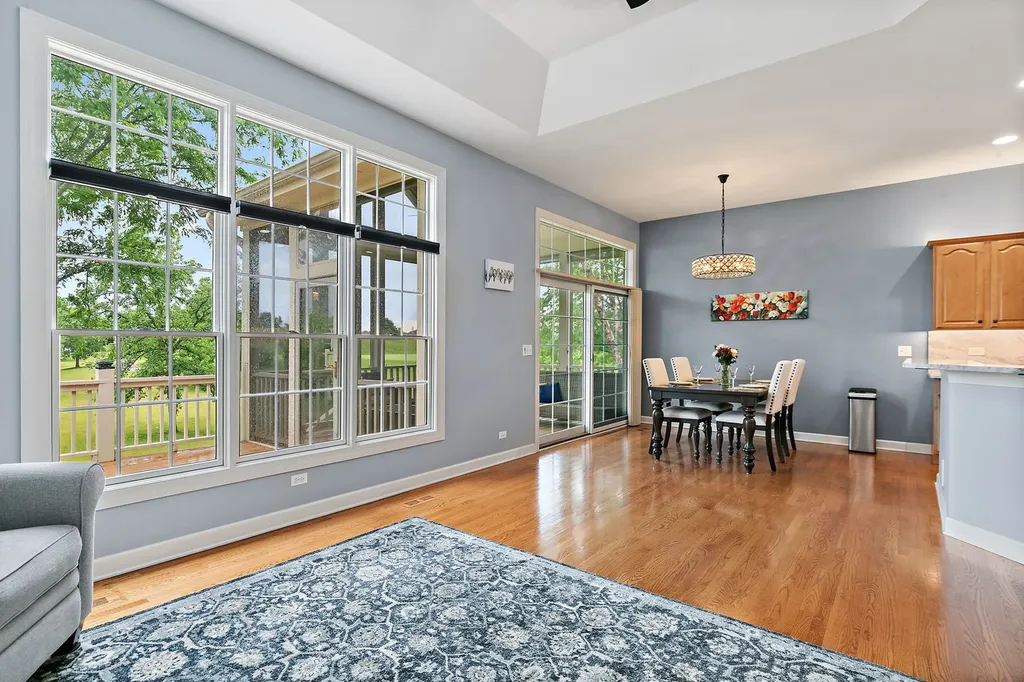 3950 Coyote Lakes Circle Lake In The Hills IL 60156
