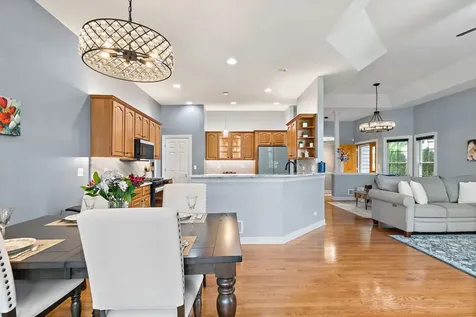 3950 Coyote Lakes Circle Lake In The Hills IL 60156