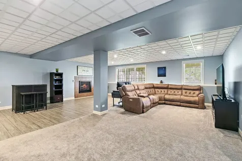 3950 Coyote Lakes Circle Lake In The Hills IL 60156