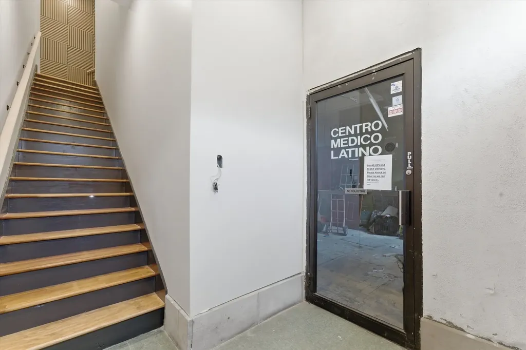 3845 West 26th Street Chicago IL 60623