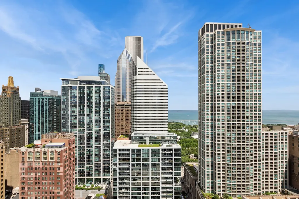 8 East Randolph Street Chicago IL 60601