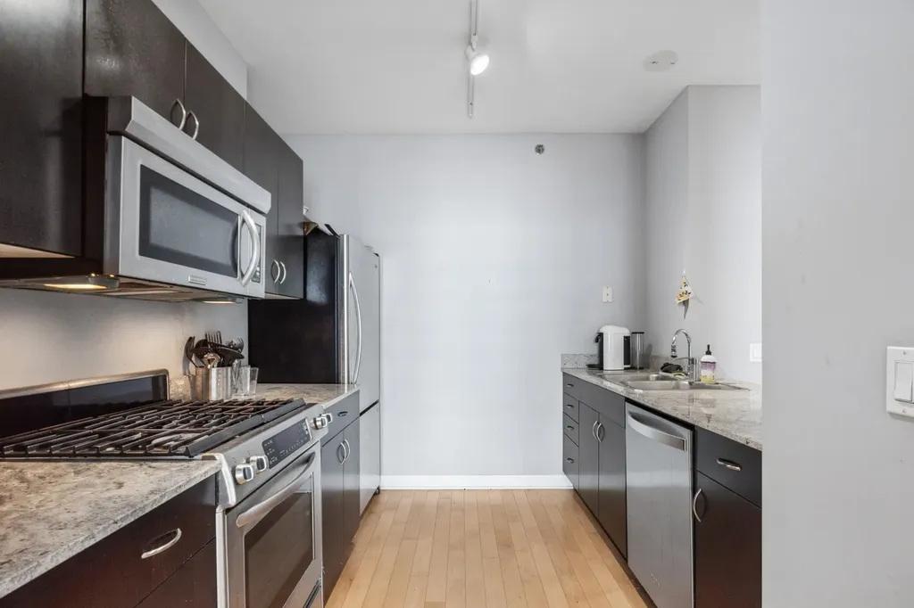 8 East Randolph Street Chicago IL 60601