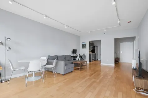 8 East Randolph Street Chicago IL 60601