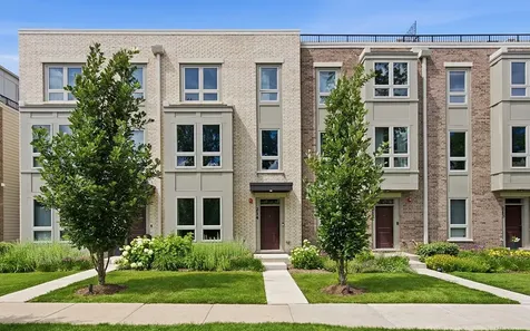 214 West Sigwalt Street Arlington Heights IL 60005