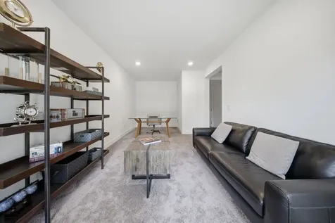 214 West Sigwalt Street Arlington Heights IL 60005