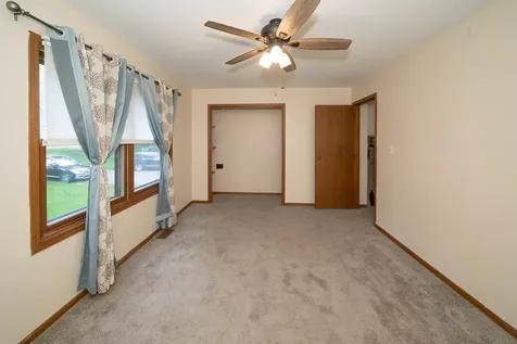 3516 Kings Lair Drive Spring Grove IL 60081