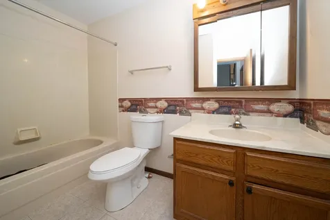 3516 Kings Lair Drive Spring Grove IL 60081