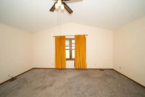 3516 Kings Lair Drive Spring Grove IL 60081