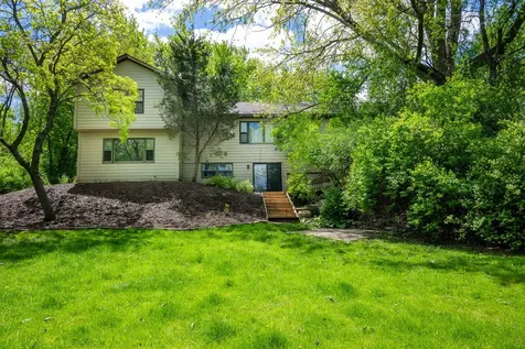 3516 Kings Lair Drive Spring Grove IL 60081