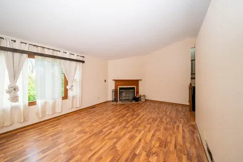 3516 Kings Lair Drive Spring Grove IL 60081
