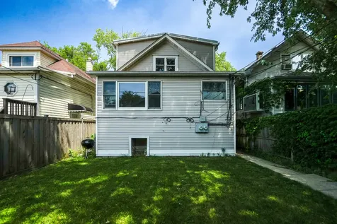 5107 West Berenice Avenue Chicago IL 60641