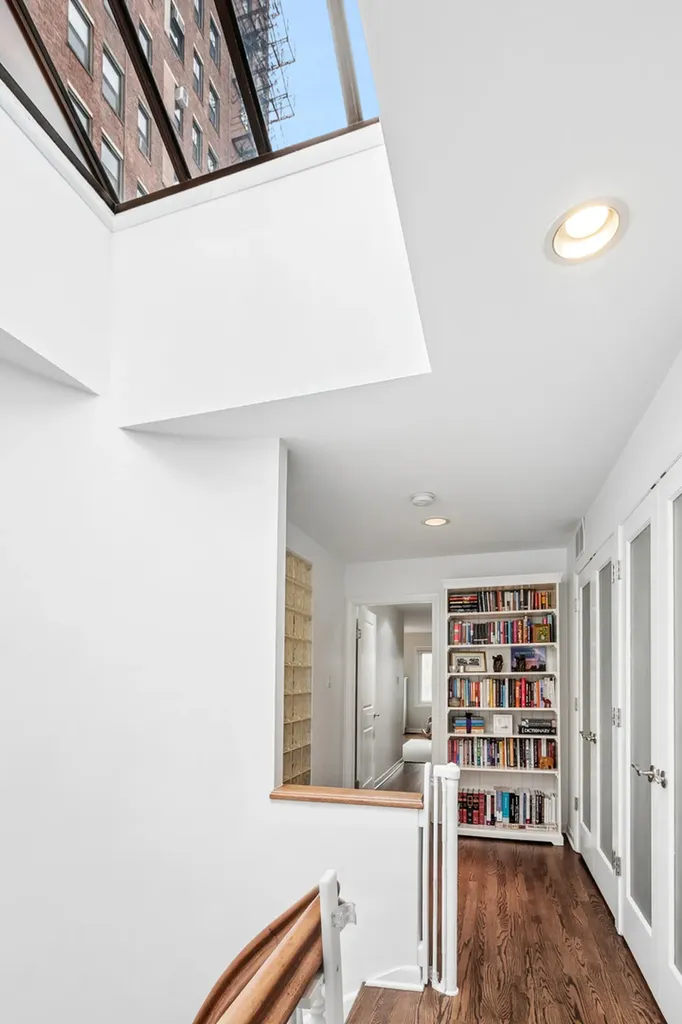 317 West Webster Avenue Chicago IL 60614