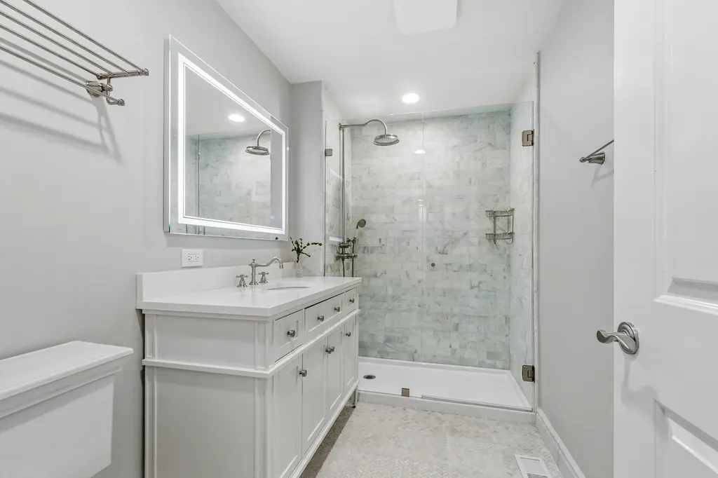 317 West Webster Avenue Chicago IL 60614