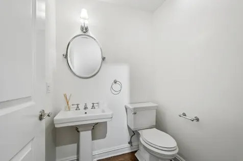 317 West Webster Avenue Chicago IL 60614