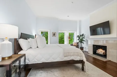 317 West Webster Avenue Chicago IL 60614