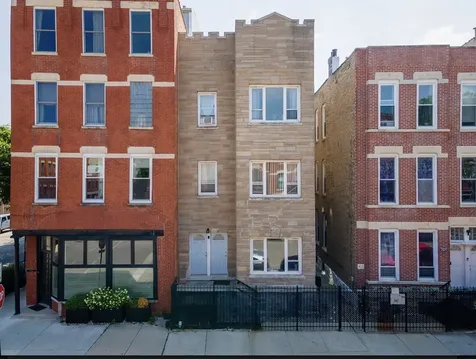 1303 West Ohio Street Chicago IL 60642
