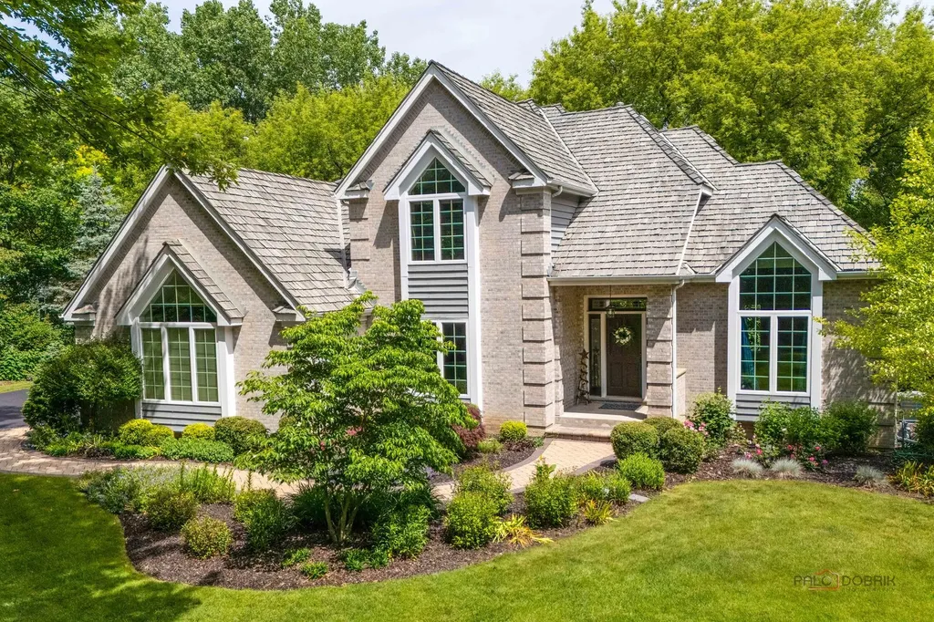 16764 West Cherrywood Lane Wadsworth IL 60083