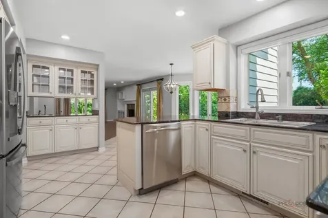 16764 West Cherrywood Lane Wadsworth IL 60083