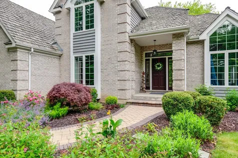 16764 West Cherrywood Lane Wadsworth IL 60083
