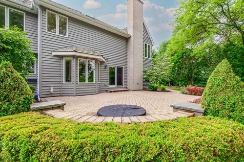 16764 West Cherrywood Lane Wadsworth IL 60083