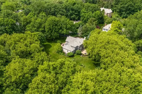 16764 West Cherrywood Lane Wadsworth IL 60083