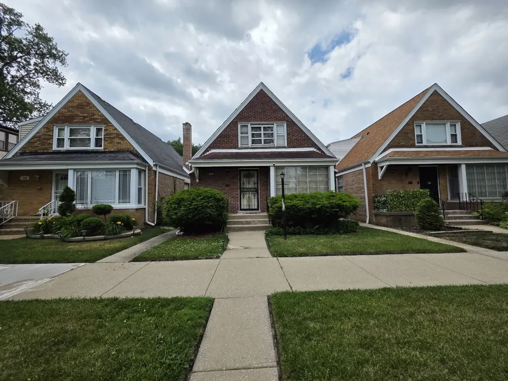 727 East 87th Place Chicago IL 60619