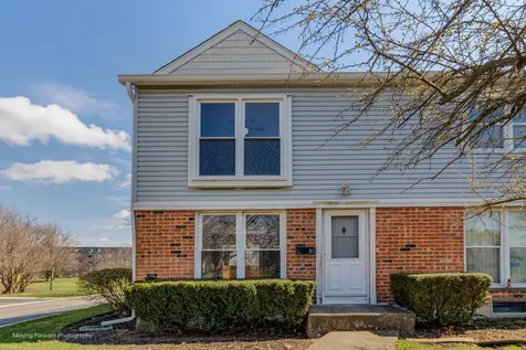 4081 Quincy Court Streamwood IL 60107