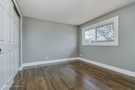 4081 Quincy Court Streamwood IL 60107