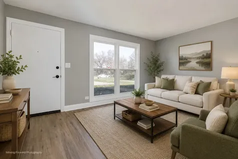 4081 Quincy Court Streamwood IL 60107