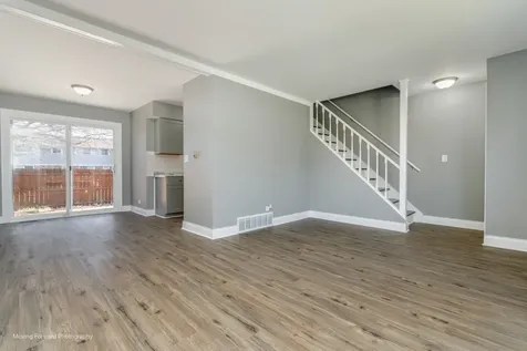 4081 Quincy Court Streamwood IL 60107