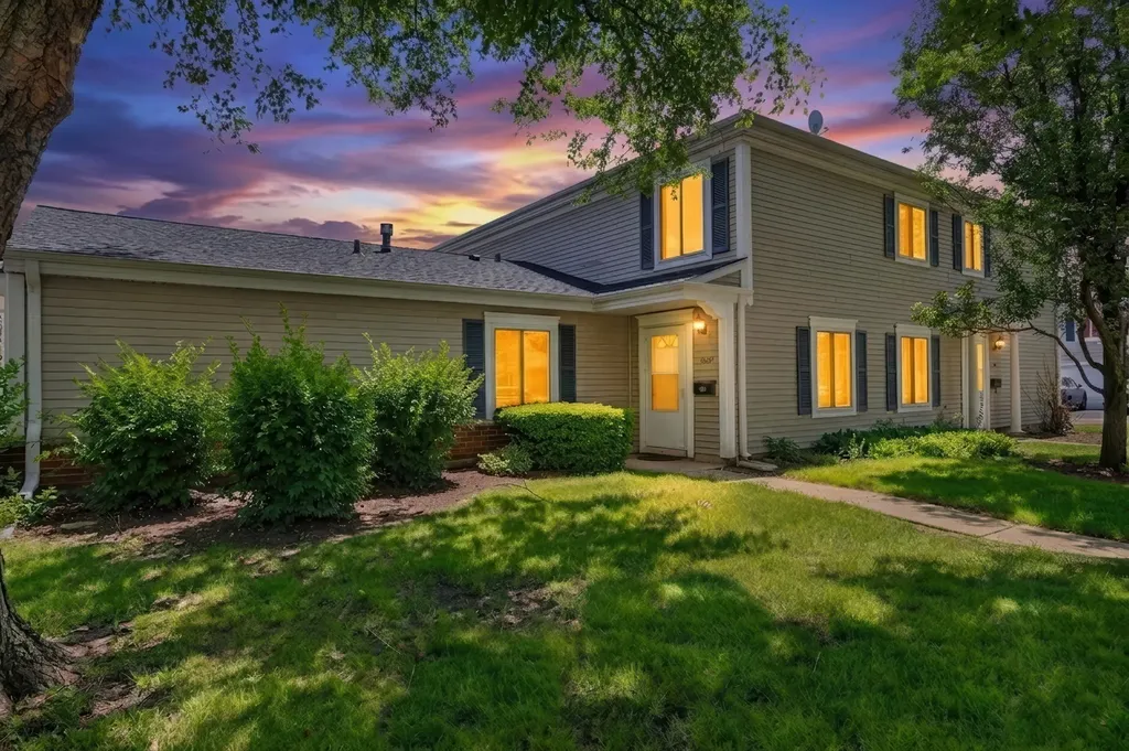 1407 Quaker Lane Prospect Heights IL 60070