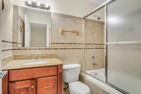 1407 Quaker Lane Prospect Heights IL 60070