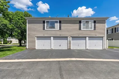 1407 Quaker Lane Prospect Heights IL 60070