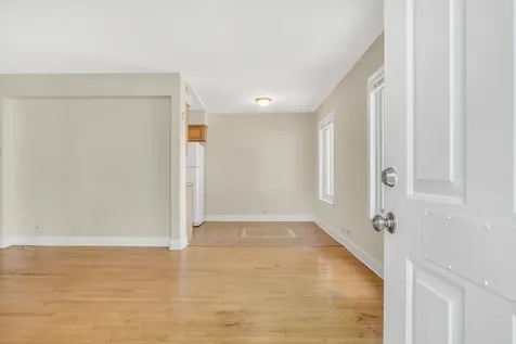 1407 Quaker Lane Prospect Heights IL 60070