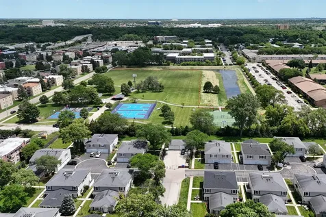 1407 Quaker Lane Prospect Heights IL 60070