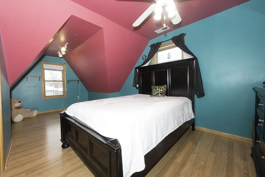 3916 North Pontiac Avenue Chicago IL 60634