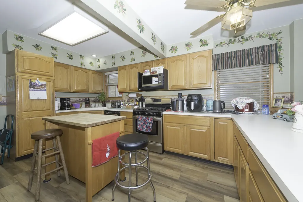 3916 North Pontiac Avenue Chicago IL 60634