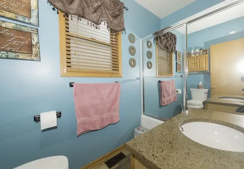 3916 North Pontiac Avenue Chicago IL 60634