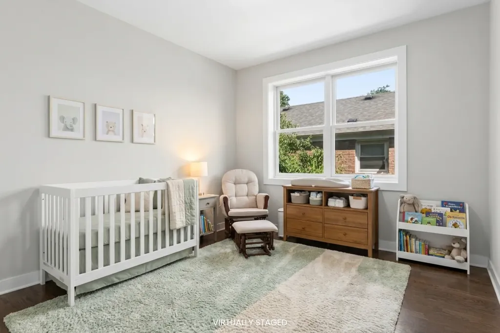 4845 North Keystone Avenue Chicago IL 60630