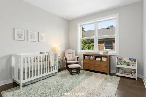 4845 North Keystone Avenue Chicago IL 60630