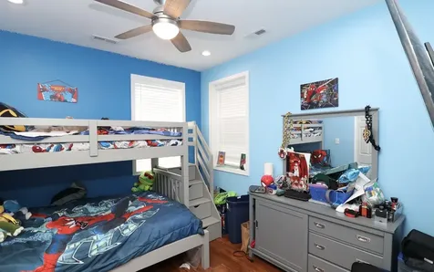 2922 North New England Avenue Chicago IL 60634